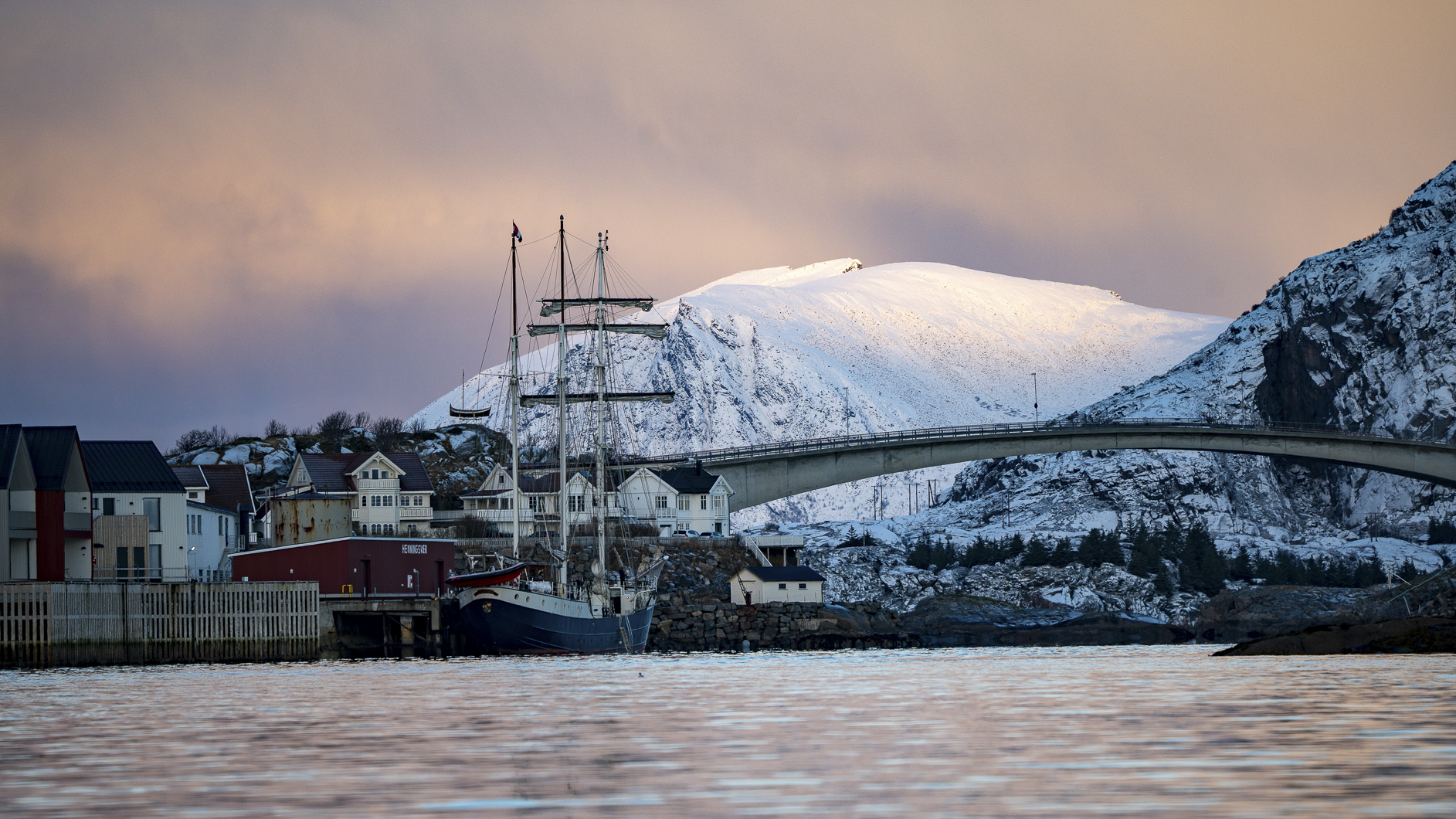 Henningsvaer-10