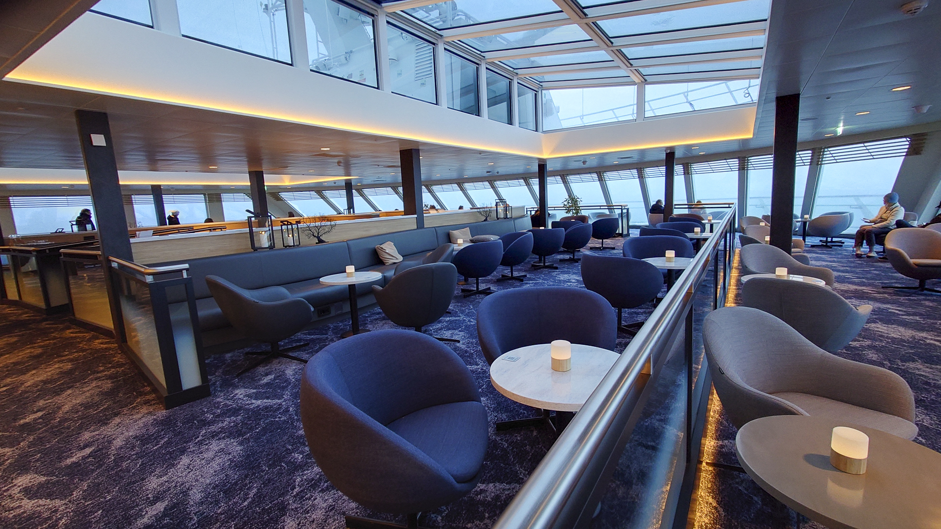 Deck 9